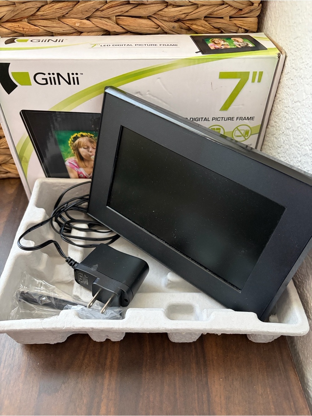 7" Digital Photo Frame - Black